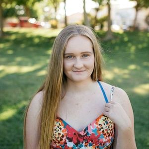 Meet your Posher, Isabella